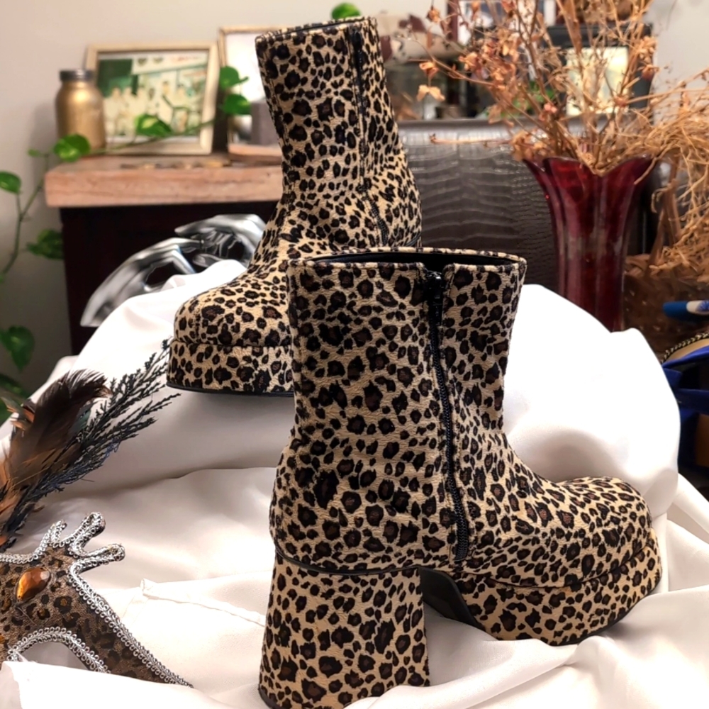 Plats Platform Cheetah Pattern Boot - image 2
